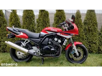yamaha fzs