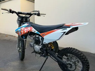 dirt 125 ycf