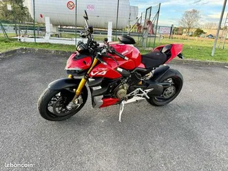 ducati streetfighter v4s