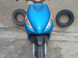 scooter piaggio zip 50