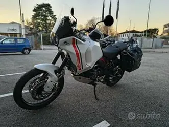 ducati-desertx-937-abs