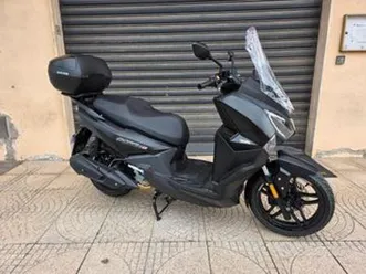 sym joyride 300 abs e5+ nero !!! promo !!!