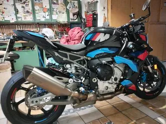 bmw m 1000 r competition modell 2025