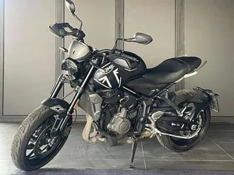 ② triumph trident 660 flyscreen | connectivity module |