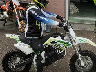 dirtbike ycf 50e électrique 2023