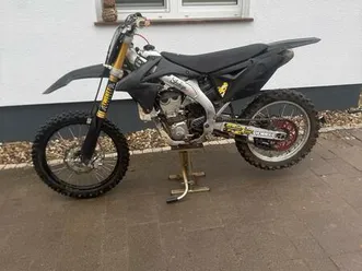 suzuki rmz 450 ( akrapovic)
