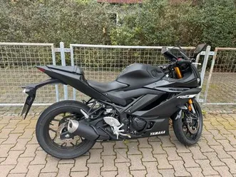 yamaha yzf-r3 2019 - nur 2561km, tüv bis 06/2027