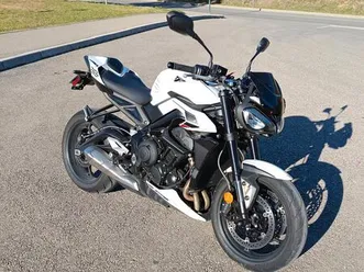 triumph street triple 765 r
