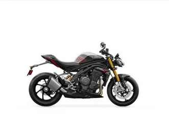 triumph speed triple 1200 rs