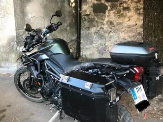 triumph tiger 800 xca neu: hu, kette, reifen, inspektion