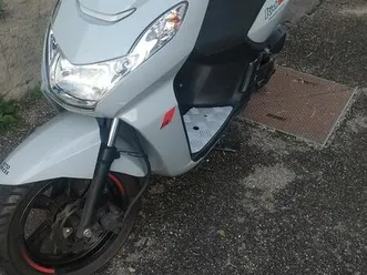 scooter peugeot kisbee 50 cc