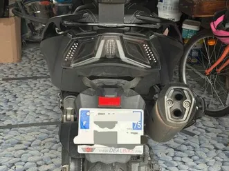 scooter kymco ak 550 permis a2