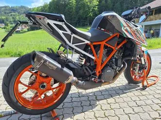 super duke r