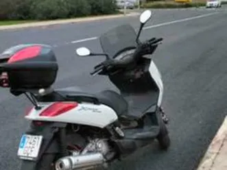 yamaha - xmax i 250