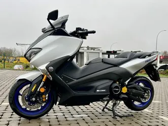 yamaha t-max