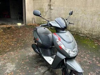 scooter peugeot kisbee rs 2019