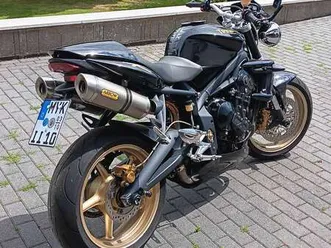 triumph street triple 675