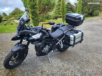 triumph tiger 900 gt pro