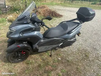scooter yamaha 300 tricity akrapovic