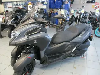 yamaha tricity 300 2025 300 cm3 | scooter | 2 400 km | gris | 02200 soissons