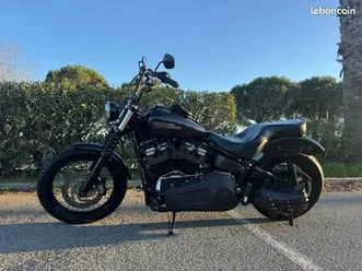 softail street bob en parfait état