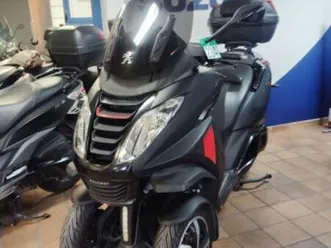 peugeot metropolis 400 rxr 2018 400 cm3 | scooter | 3 050 km | 94370 sucy en brie