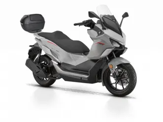 qj motor fort 125 n 2025 125 cm3 | scooter | 152 km | gris | 63170 aubiere