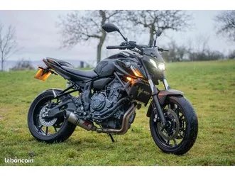 yamaha mt-07 a2 – 2023 – 15 000 km – très équipée – entretien ok