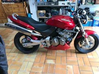 vends honda 600 hornet