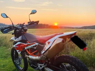 ktm 690 enduro r -tüv11/27-reifenneu