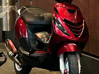 piaggio zip 2 weihnachtsedition