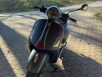 vespa gts 300 abs