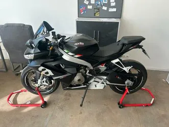 aprilia rs660 - all black!