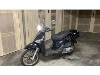 liberty 150 3v full optional (2013 - 15)