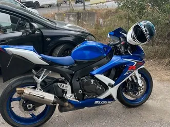 susuki gsxr 600 k8