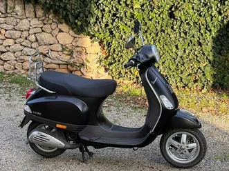 scooter vespa