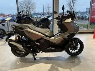 honda adv 350 2025 350 cm3 | scooter | 826 km | gris | 76150 st jean du cardonnay