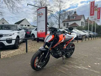 ktm 125 duke tour abs / akrapovic uitlaat / abs oranje