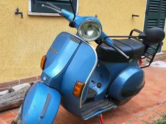 vespa p 200 e blu/azzurro