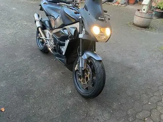 aprilia tuono 1000 rsv