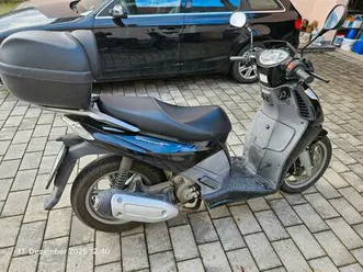 aprilia sport city 300