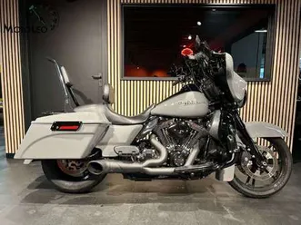 harley-davidson street glide flhx grijs