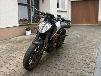 ktm duke 125