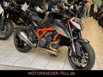 ktm 1290 super duke r 3.0 / tech pack / akrapovic