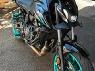 yamaha mt-07 2024 scarico akrapovic