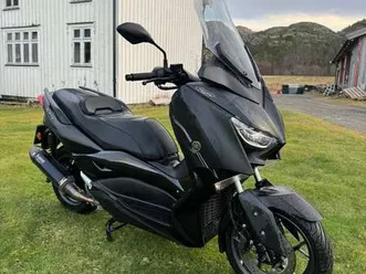 yamaha x-max 300