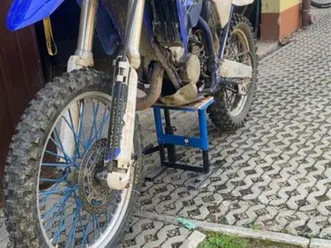 sprzedam yamahe yz125 siemiechów
