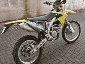 suzuki valenti rm-x 450 z - 2011