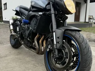 motocykl yamaha fz8 boluminek
