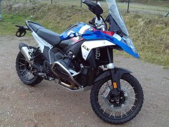 bmw r 1300 gs ready for enduro